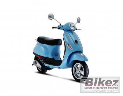 2011 Vespa LX 50 2T photo